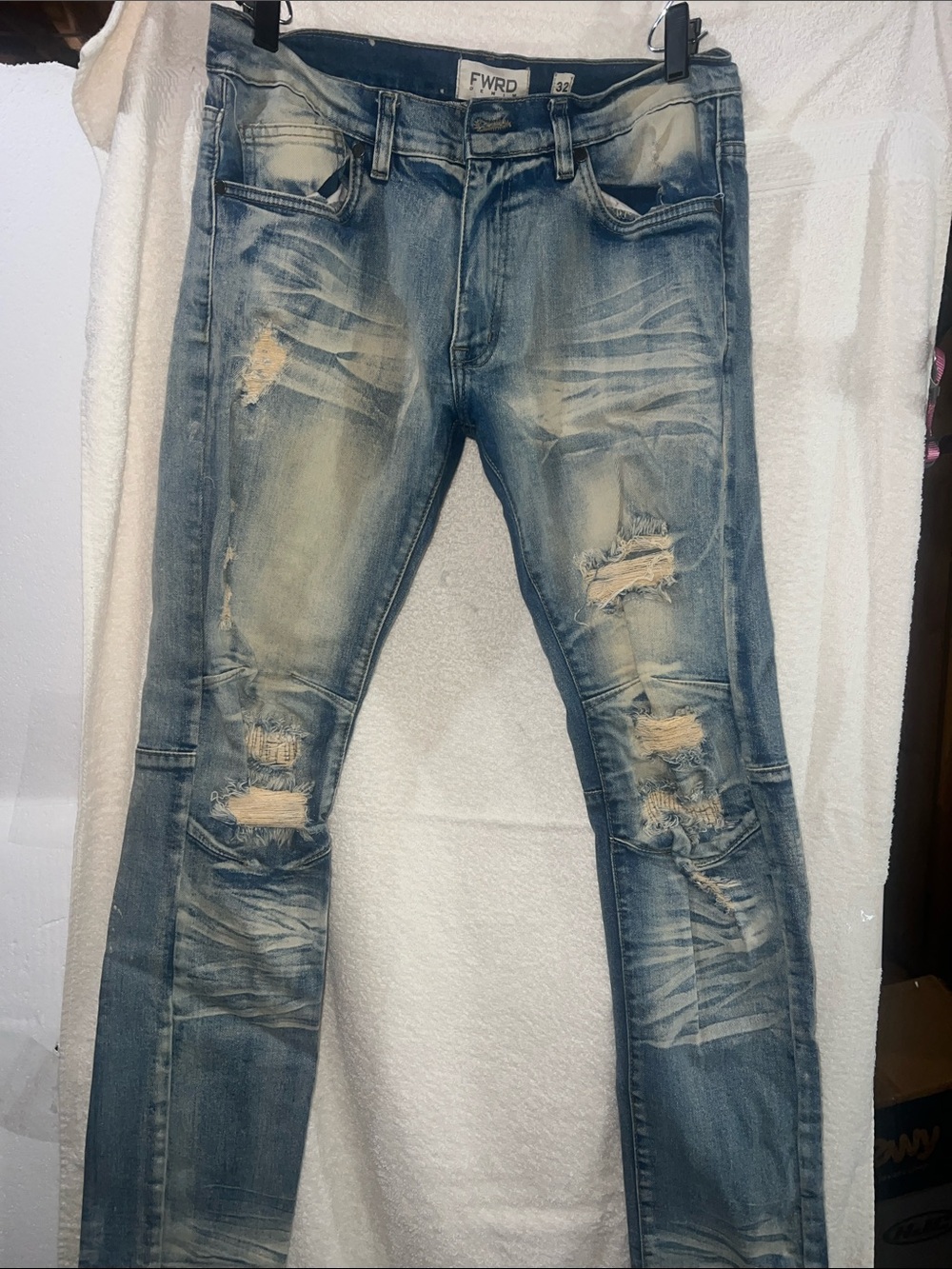 FWRD DENIM-DISTRESSED LIGHT WASH DENIM JEANS
